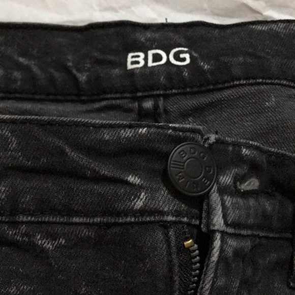 BDG acid wash jeans - Picture 2 of 5